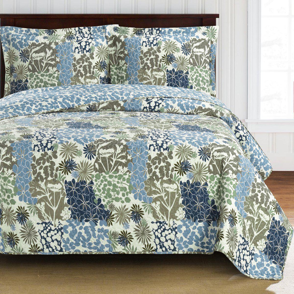 Elena Green Forest Quilt Bedding Oversized Reversible Quilt Set, Full/Queen