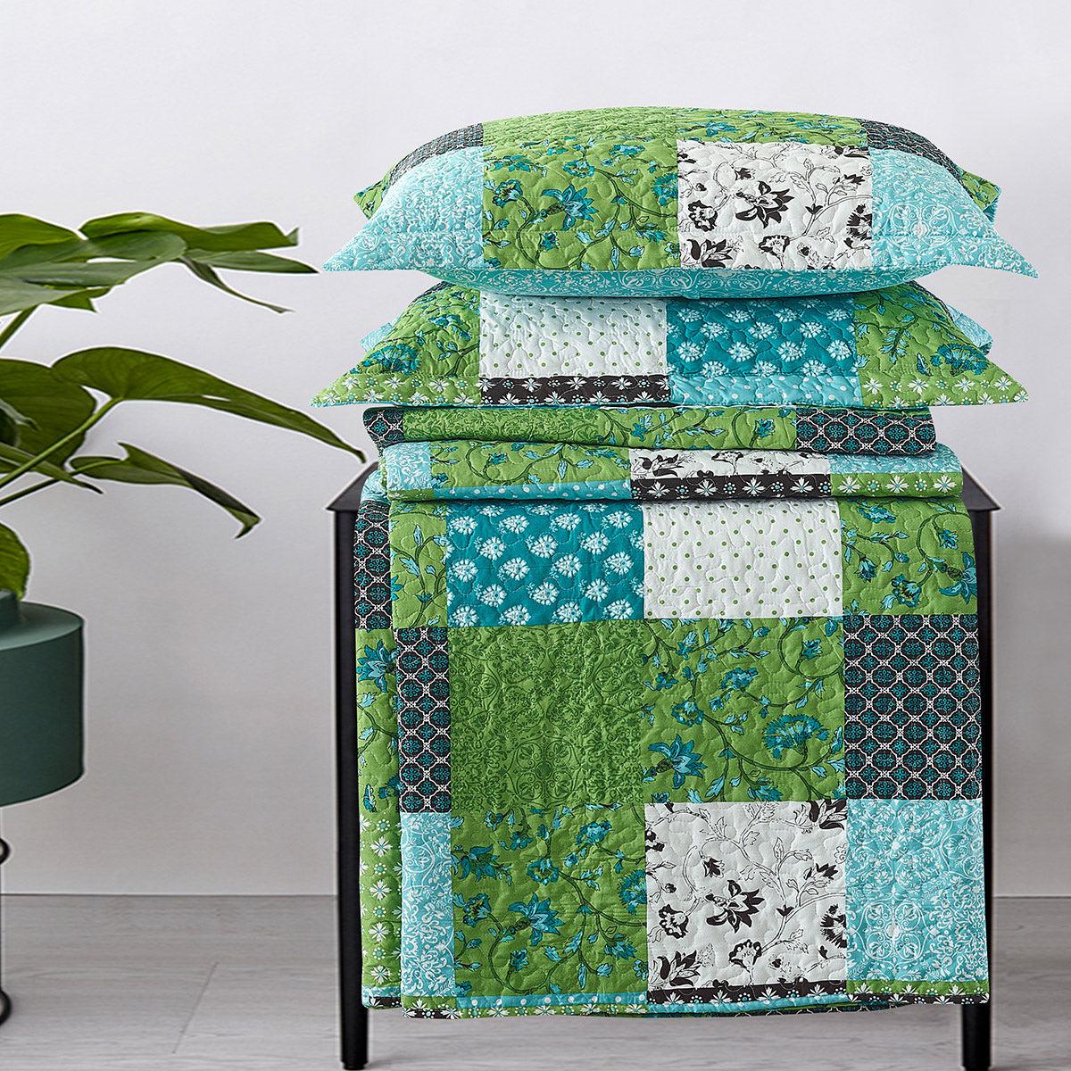 Rebekah Spring Garden Style Oversized Quilt Set Wrinkle-Free Coverlet Set